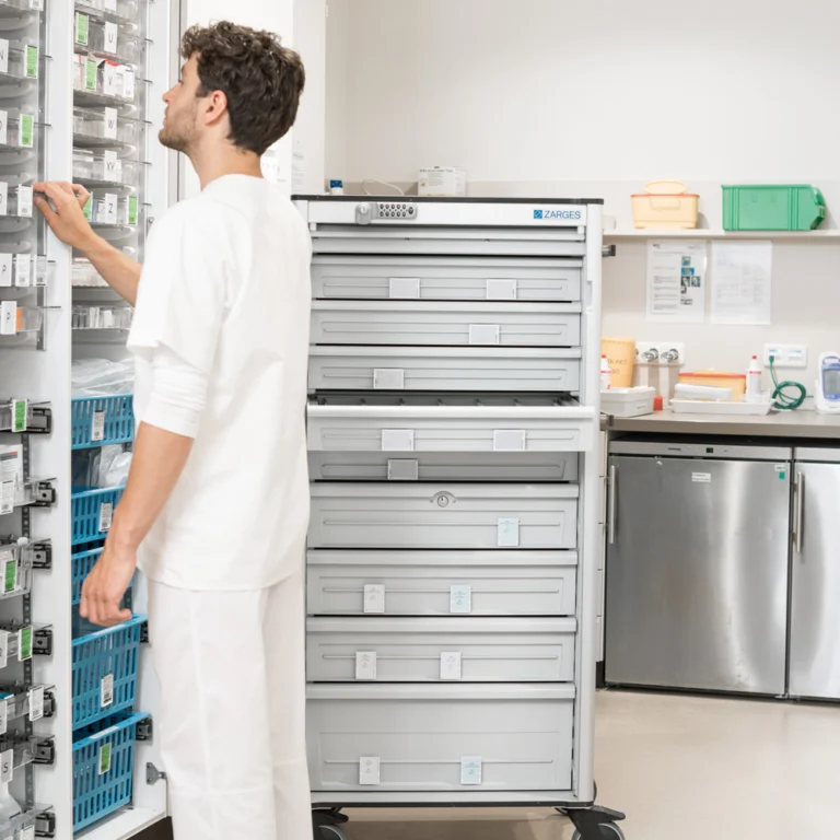 ZARGES medical cabinets with drawers and ISO modules